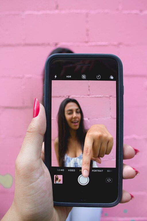 Beginner Tips for Taking Better Phone Photos